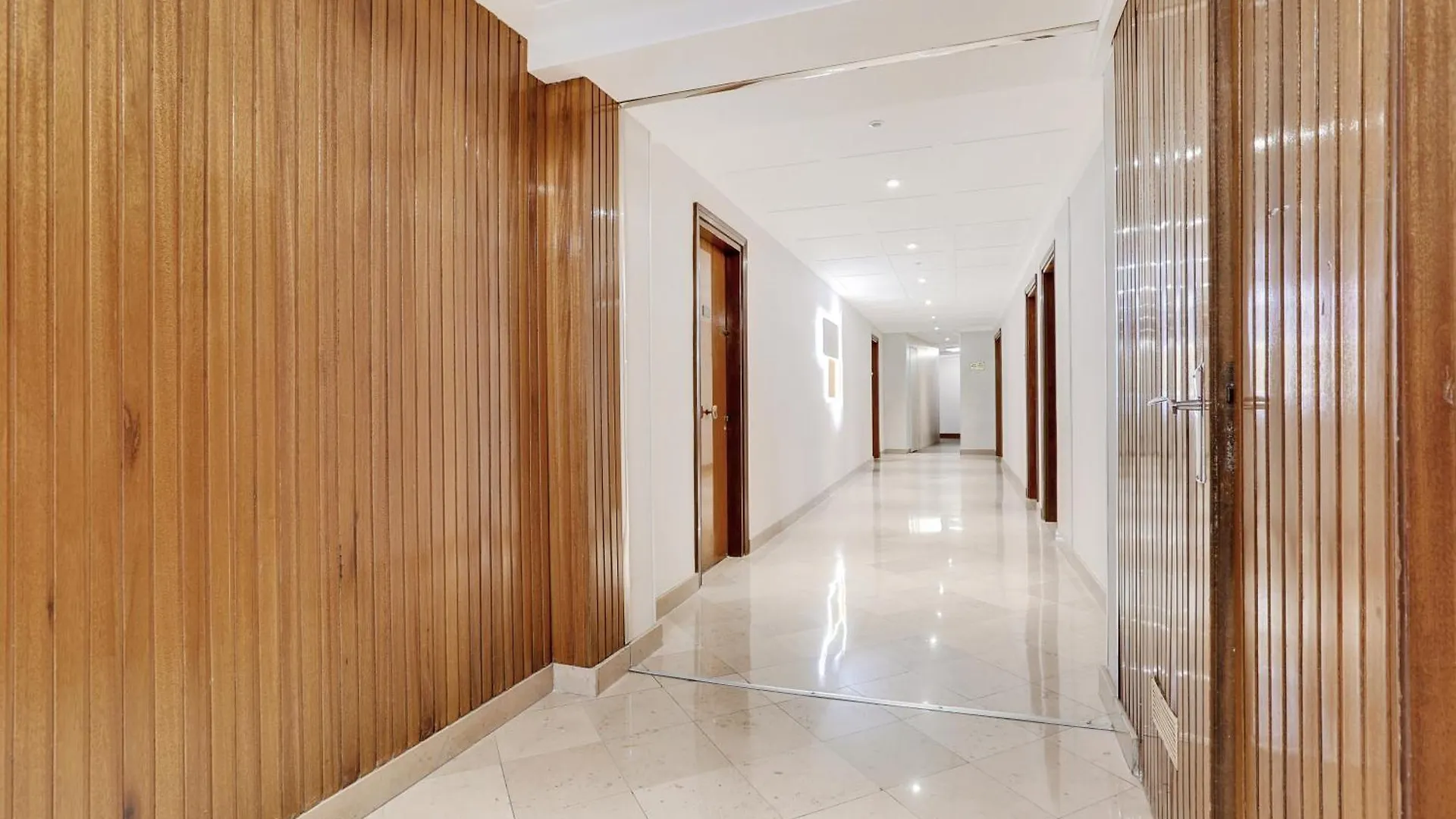 Nice Flat Folies Bergeres - Bail Mobilite - Imhost Paris Apartment